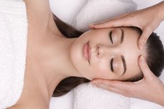 Manuální lifting obličeje